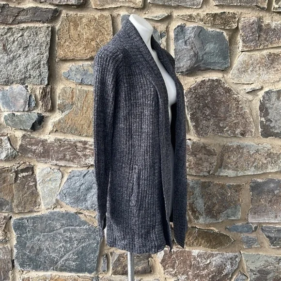 Barefoot Dreams Cozychic Lite Open Cardigan Sweater size medium - Picture 3 of 7